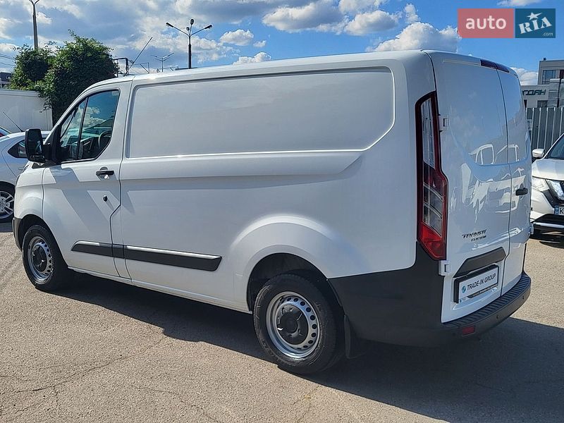 Вантажний фургон Ford Transit Custom 2017 в Києві