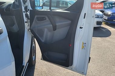 Вантажний фургон Ford Transit Custom 2017 в Києві
