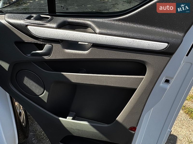 Вантажний фургон Ford Transit Custom 2023 в Козятині