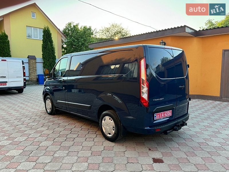 Вантажний фургон Ford Transit Custom 2021 в Рівному