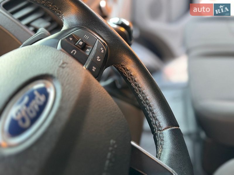 Вантажний фургон Ford Transit Custom 2021 в Рівному