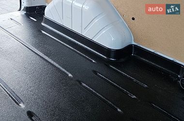 Вантажний фургон Ford Transit Custom 2020 в Бережанах