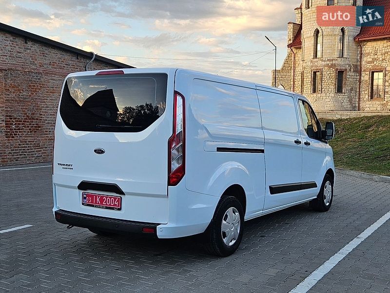 Вантажний фургон Ford Transit Custom 2020 в Бережанах