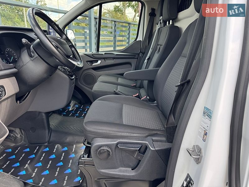 Вантажний фургон Ford Transit Custom 2021 в Рівному