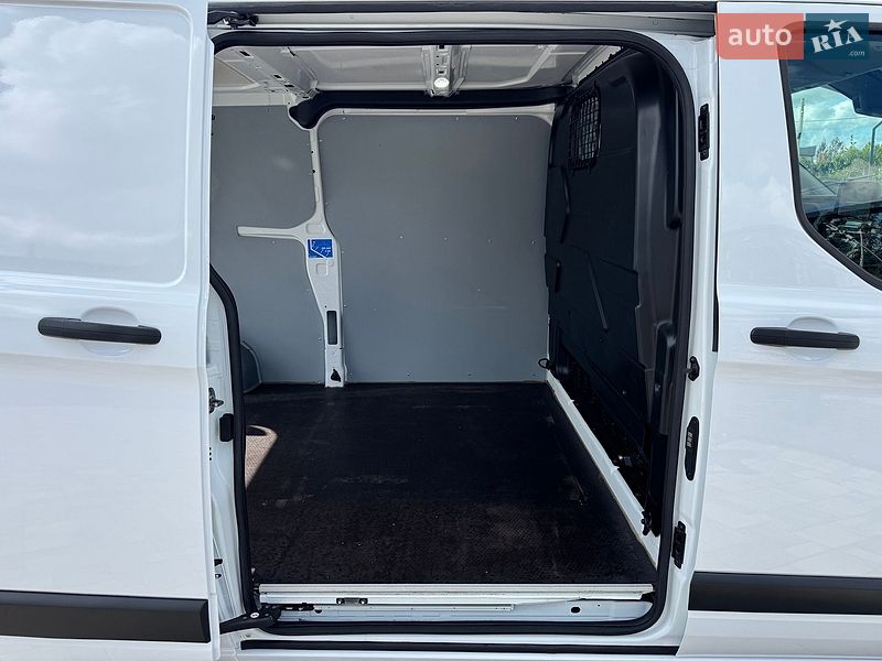 Вантажний фургон Ford Transit Custom 2021 в Рівному
