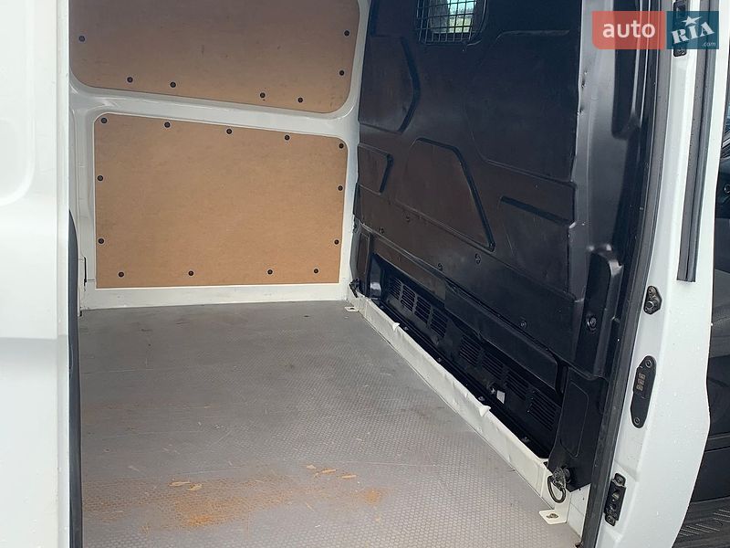 Грузовой фургон Ford Transit Custom 2016 в Кривом Роге