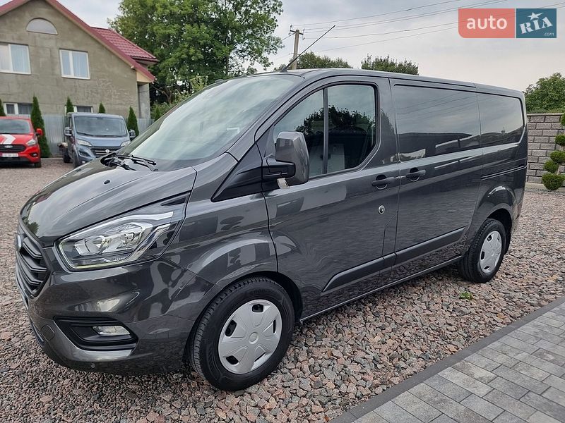 Грузовой фургон Ford Transit Custom 2019 в Радивилове