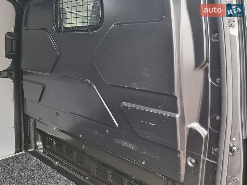 Грузовой фургон Ford Transit Custom 2019 в Радивилове