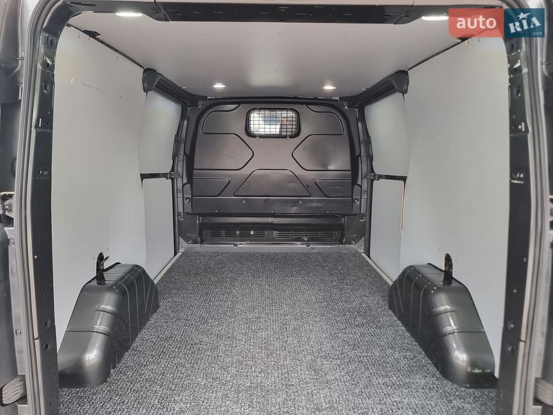 Грузовой фургон Ford Transit Custom 2019 в Радивилове