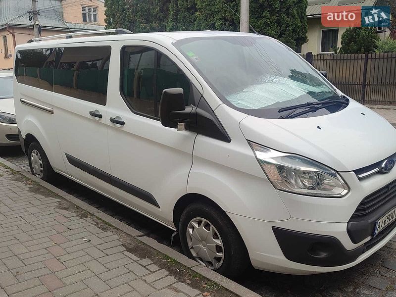 Мінівен Ford Transit Custom 2015 в Чернівцях
