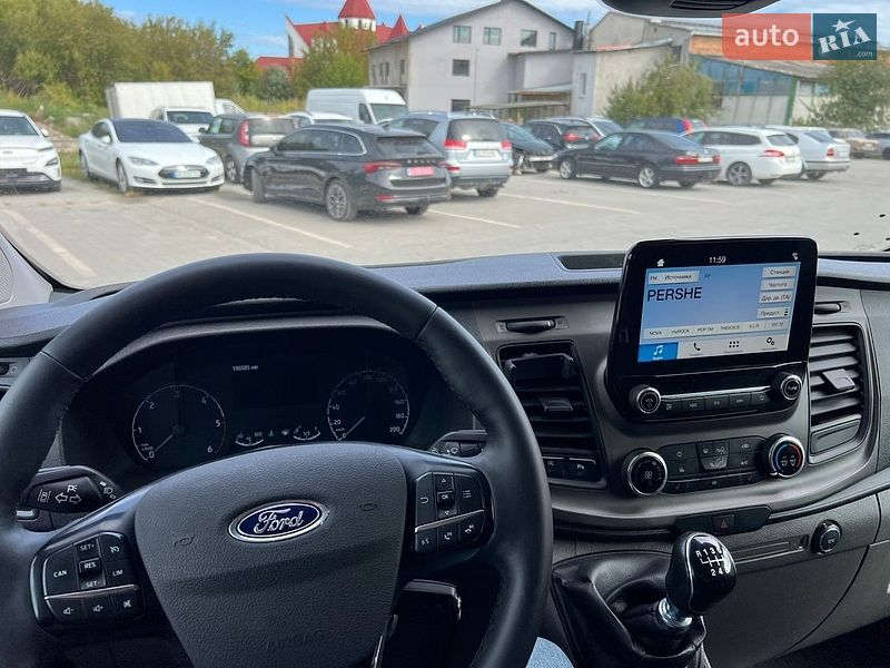 Вантажний фургон Ford Transit Custom 2018 в Бродах