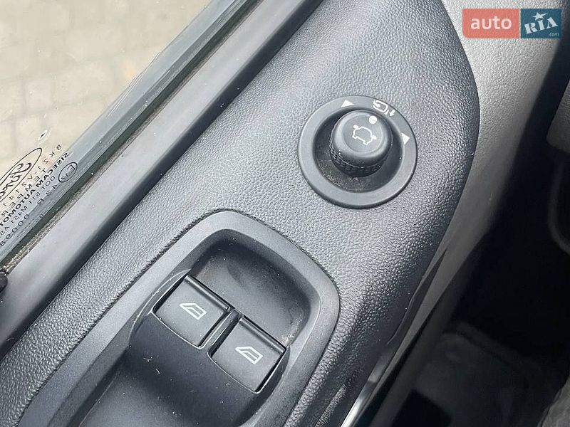 Вантажний фургон Ford Transit Custom 2019 в Львові