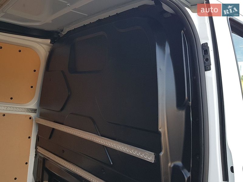 Вантажний фургон Ford Transit Custom 2019 в Вінниці