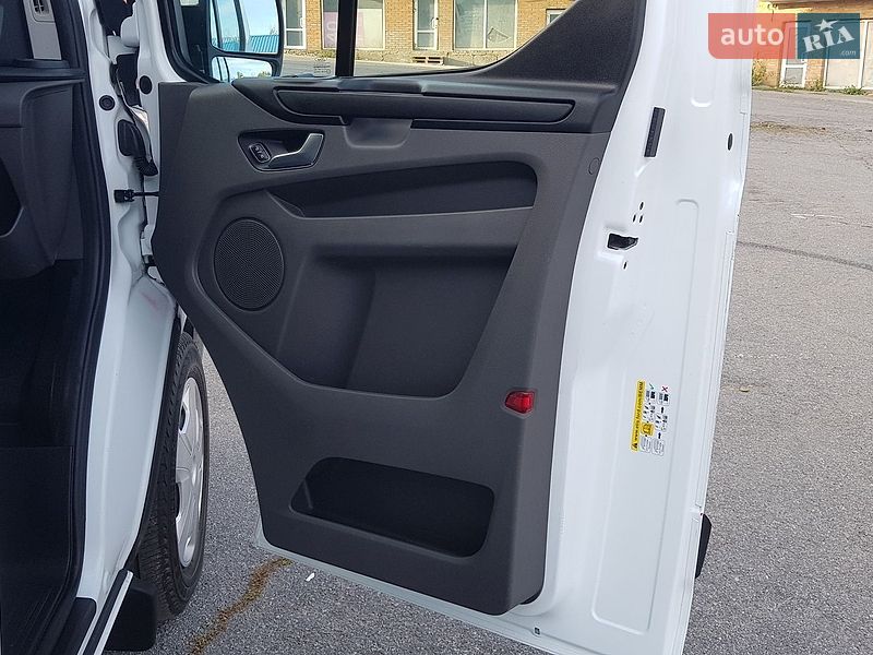 Вантажний фургон Ford Transit Custom 2019 в Вінниці