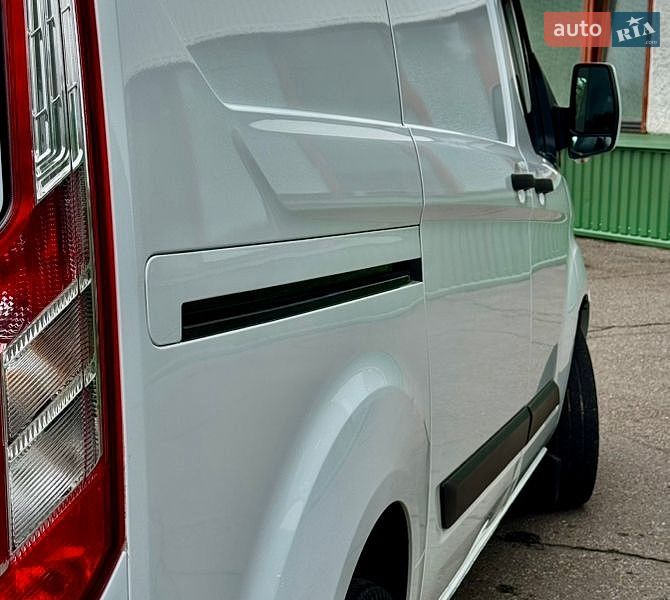 Вантажний фургон Ford Transit Custom 2019 в Полтаві