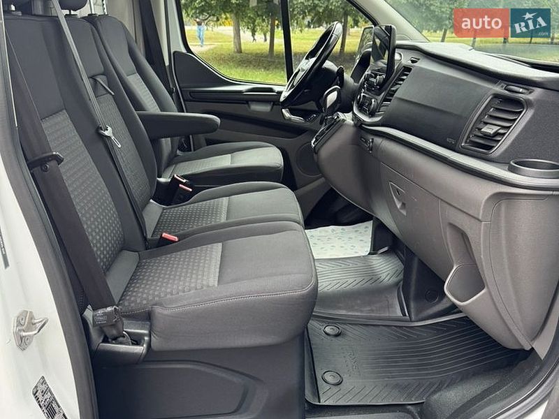 Вантажний фургон Ford Transit Custom 2019 в Полтаві