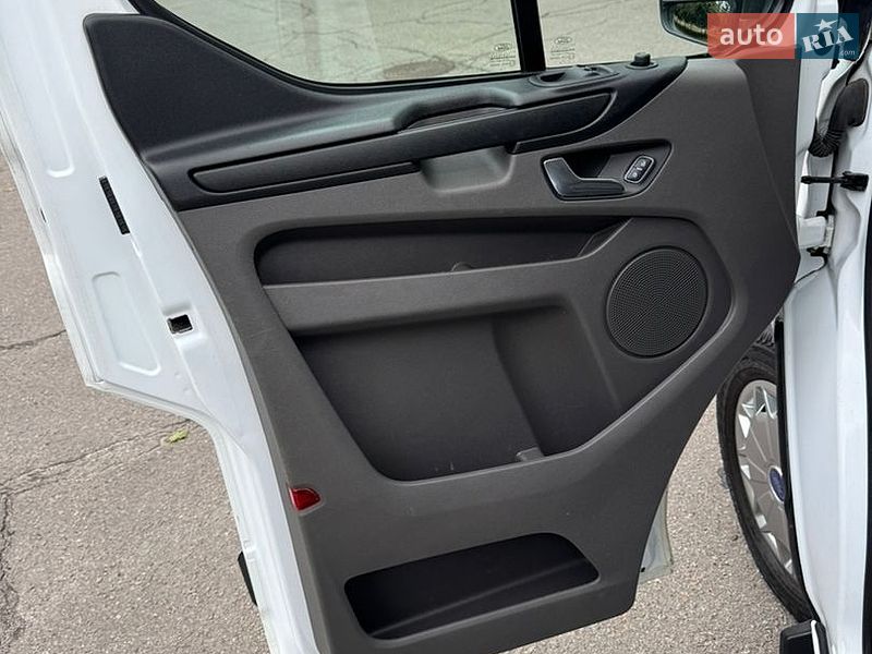 Вантажний фургон Ford Transit Custom 2019 в Полтаві