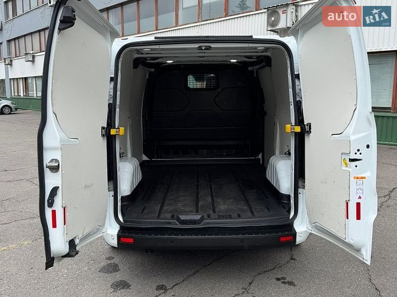 Вантажний фургон Ford Transit Custom 2019 в Полтаві