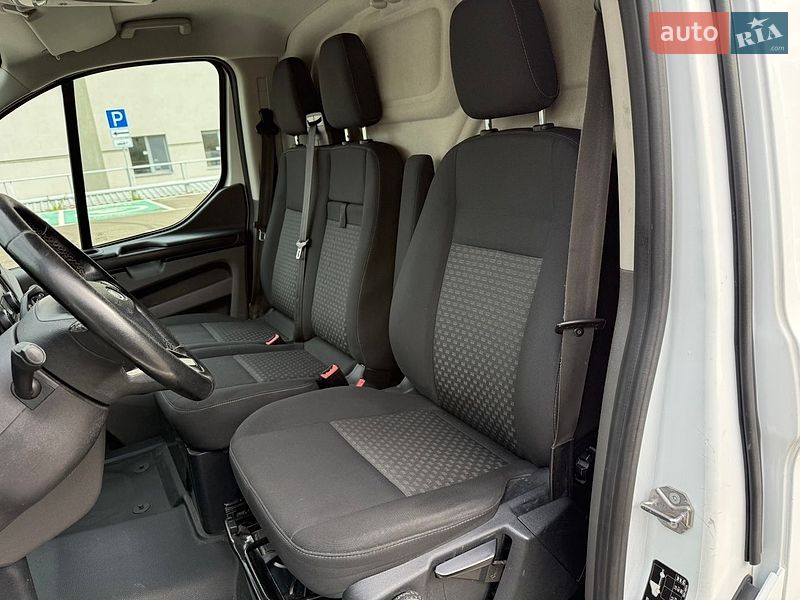Грузовой фургон Ford Transit Custom 2019 в Киеве