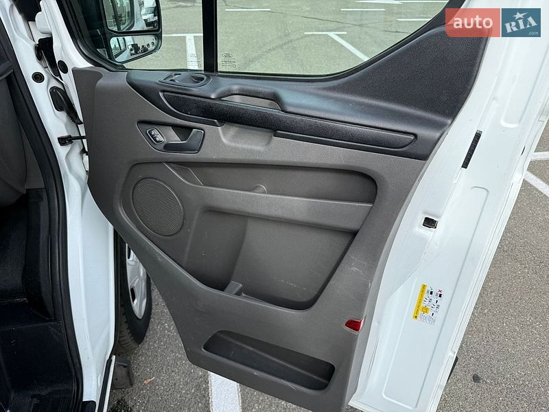 Грузовой фургон Ford Transit Custom 2019 в Киеве