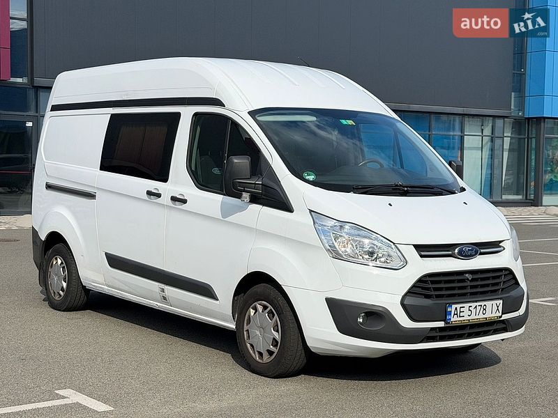 Грузопассажирский фургон Ford Transit Custom 2015 в Киеве
