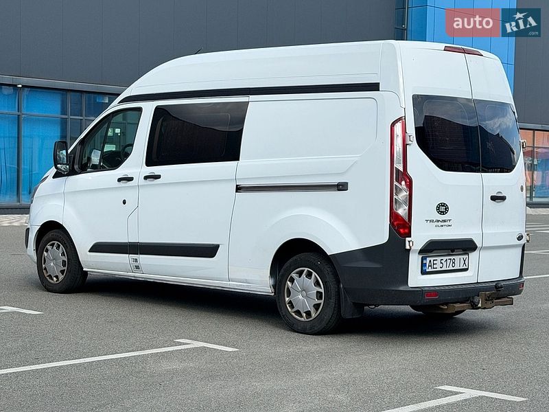 Грузопассажирский фургон Ford Transit Custom 2015 в Киеве