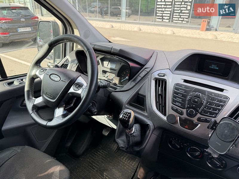 Грузопассажирский фургон Ford Transit Custom 2015 в Киеве