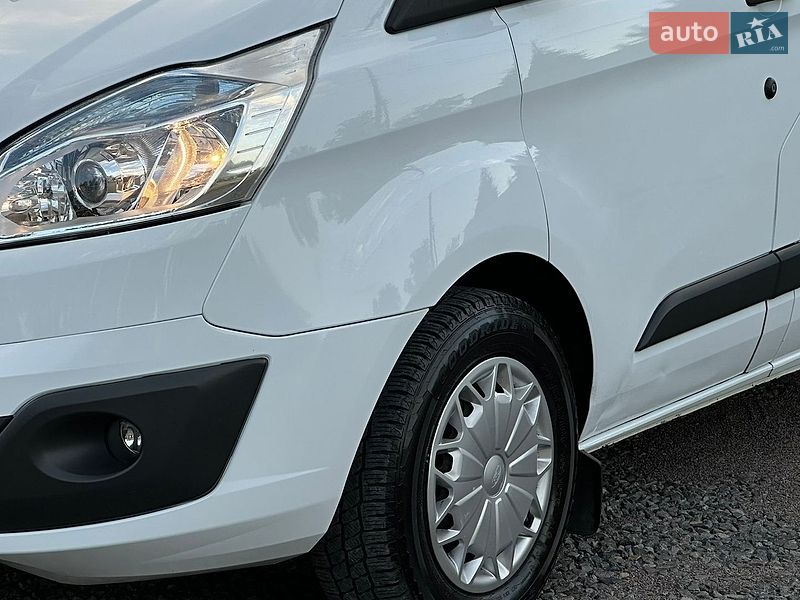 Мінівен Ford Transit Custom 2015 в Самборі