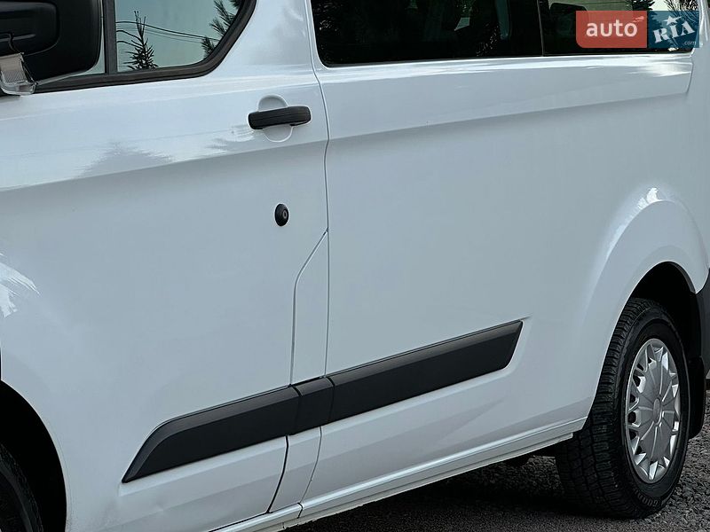 Мінівен Ford Transit Custom 2015 в Самборі