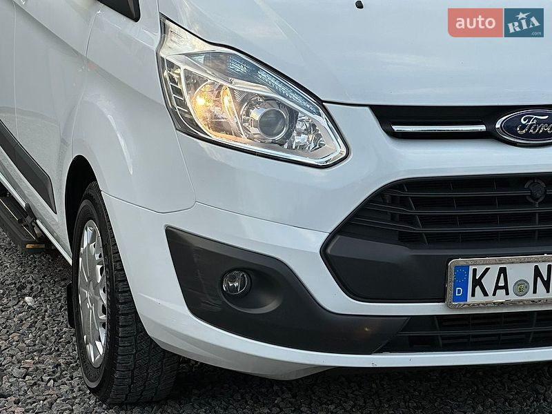 Мінівен Ford Transit Custom 2015 в Самборі