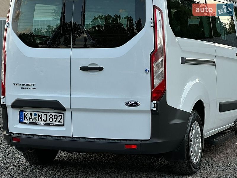 Мінівен Ford Transit Custom 2015 в Самборі