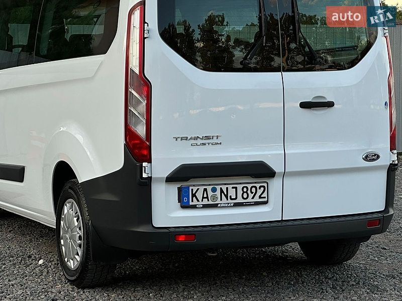 Мінівен Ford Transit Custom 2015 в Самборі