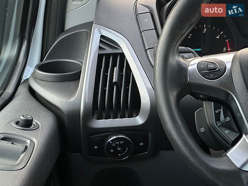 Мінівен Ford Transit Custom 2015 в Самборі