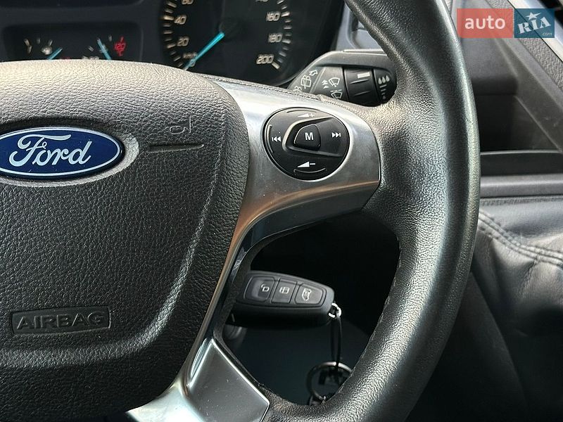 Мінівен Ford Transit Custom 2015 в Самборі