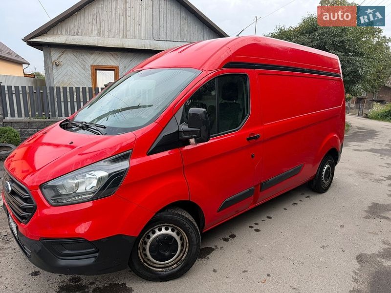 Вантажний фургон Ford Transit Custom 2018 в Рівному