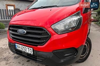Вантажний фургон Ford Transit Custom 2018 в Рівному