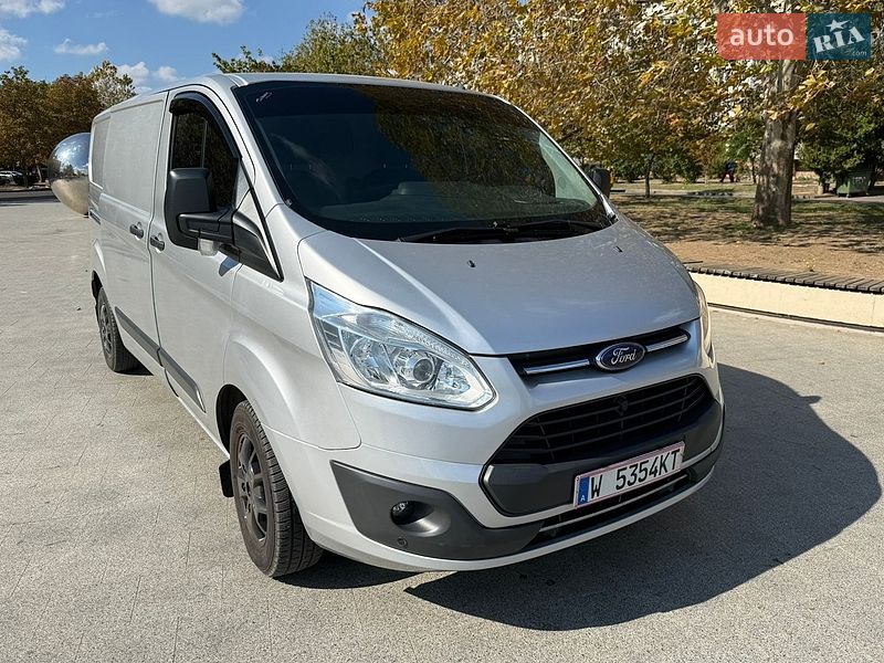 Вантажний фургон Ford Transit Custom 2017 в Одесі