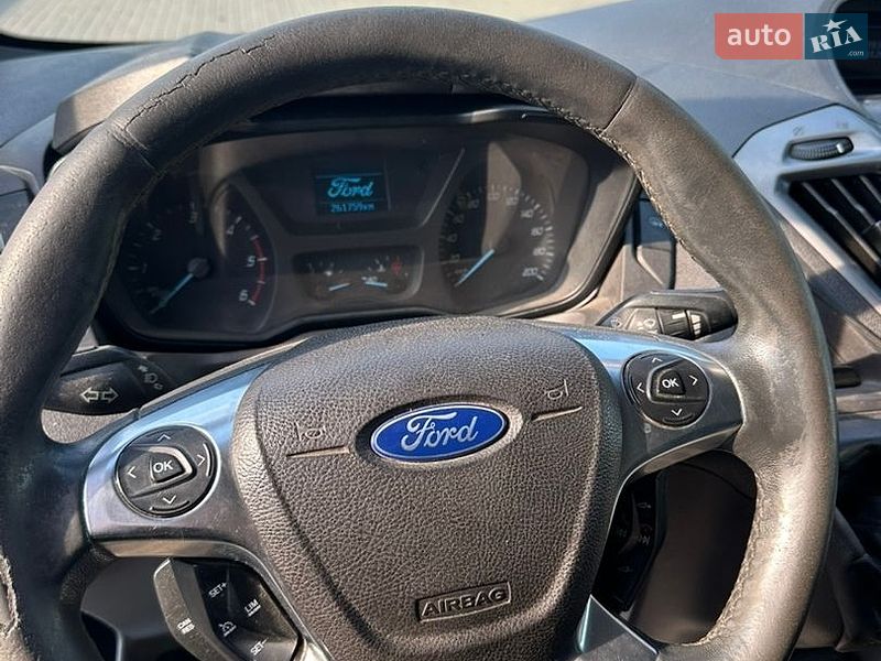 Вантажний фургон Ford Transit Custom 2014 в Чернівцях