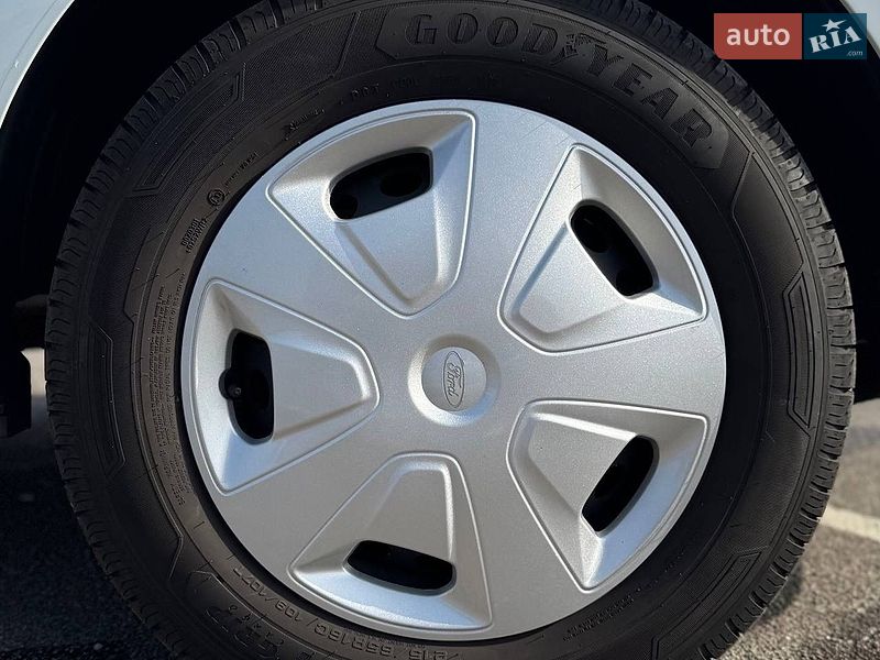 Грузовой фургон Ford Transit Custom 2019 в Киеве