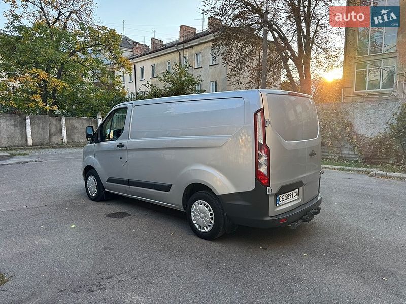 Вантажний фургон Ford Transit Custom 2014 в Кам'янець-Подільському