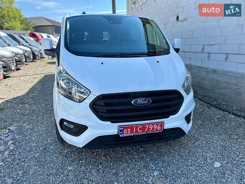 Мінівен Ford Transit Custom 2022 в Хусті