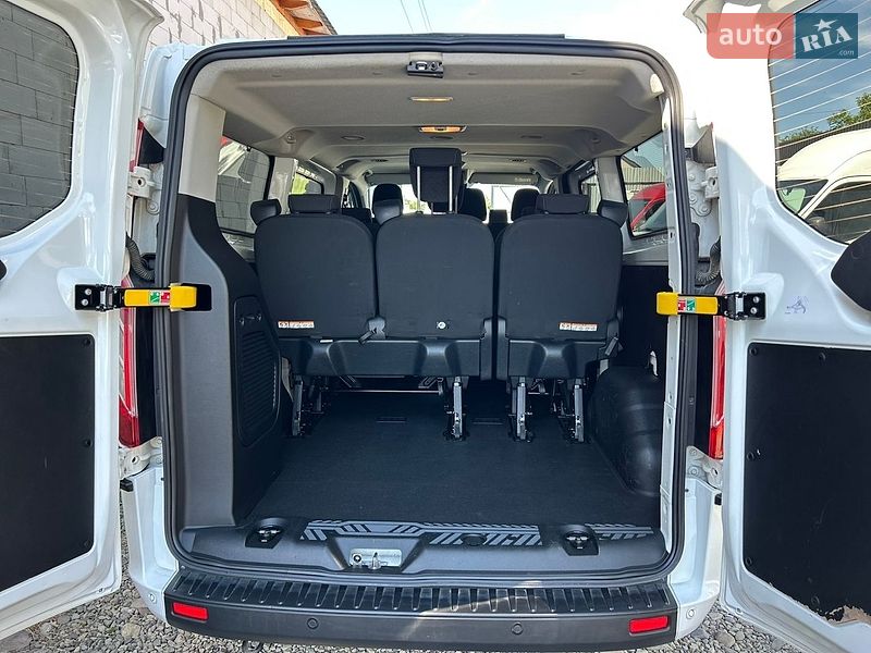 Мінівен Ford Transit Custom 2022 в Хусті