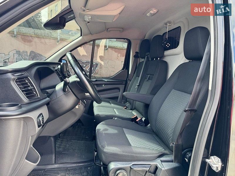 Вантажний фургон Ford Transit Custom 2019 в Хмельницькому