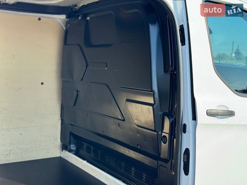 Грузовой фургон Ford Transit Custom 2024 в Киеве