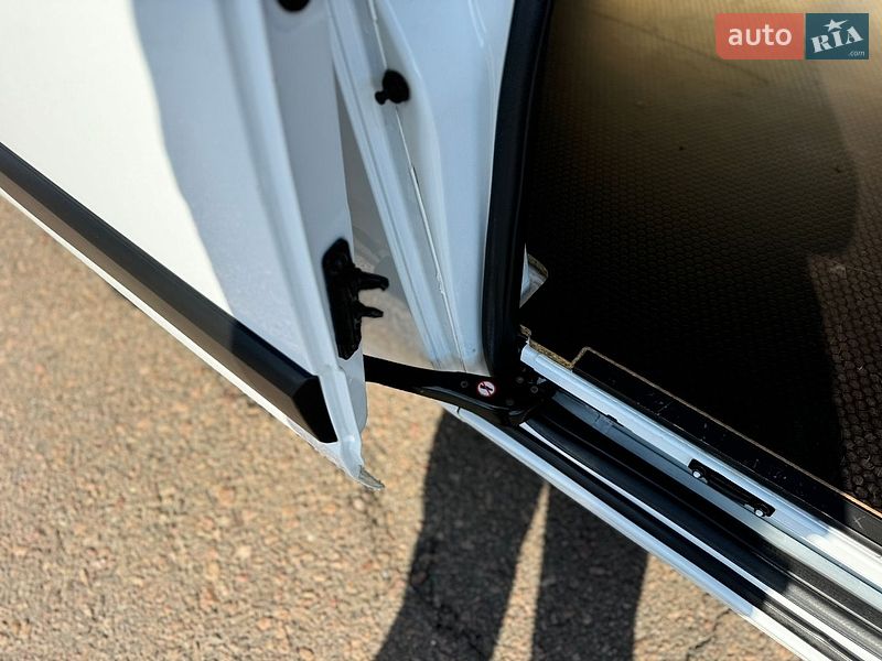 Грузовой фургон Ford Transit Custom 2024 в Киеве