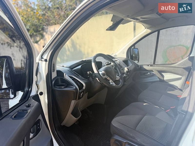 Вантажний фургон Ford Transit Custom 2014 в Харкові фото 10 Вантажний фургон Ford Transit Custom 2014 в Харкові