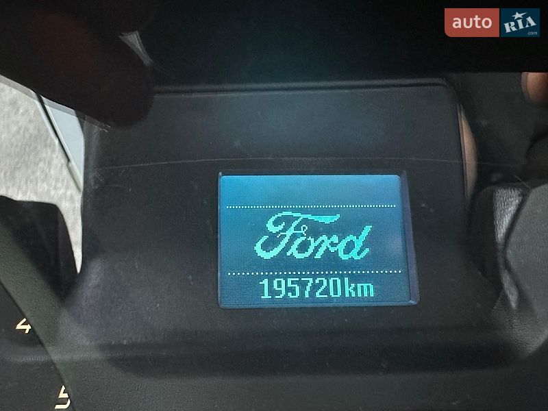 Вантажопасажирський фургон Ford Transit Custom 2014 в Києві