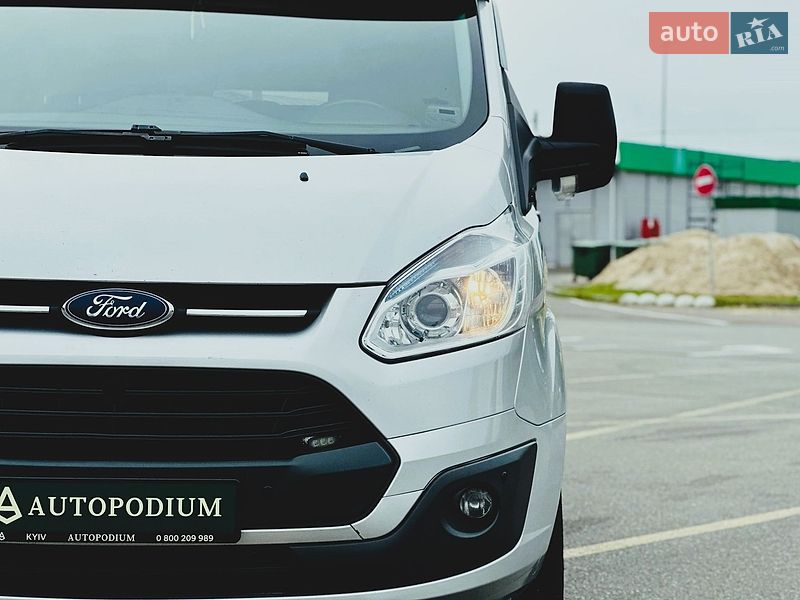 Вантажний фургон Ford Transit Custom 2015 в Києві