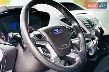 Вантажний фургон Ford Transit Custom 2015 в Києві