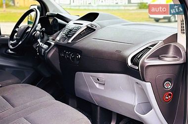 Вантажний фургон Ford Transit Custom 2015 в Києві